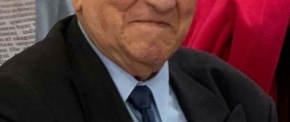 Hommage à Roger Holeindre